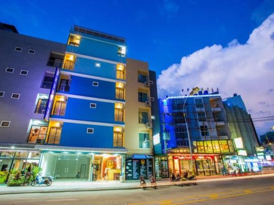 788187_15070912010031940776